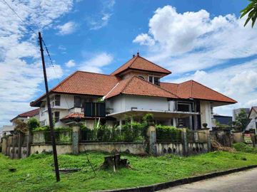 hitung tanah dijual jajar tunggal Darmo Sentosa Raya