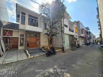 Dijual Rumah Menco UMS Solo