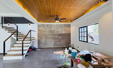 3 Bedroom Two-Storey Duplex Townhouse for Sale in BF Resort Village Las Piñas City