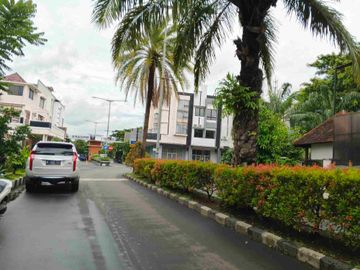 RUMAH MEWAH DI GRAND PRIMA BINTARA