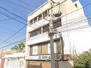 CASA EN VENTA EN, C. TLAXCO DEPTO 2, COLONIA LA PAZ, MUM PUEBLA C.P. 72160 PUEBLA