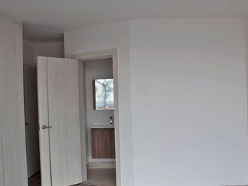 CASA EN VENTA EN, C. TLAXCO DEPTO 2, COLONIA LA PAZ, MUM PUEBLA C.P. 72160 PUEBLA