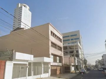 CASA EN VENTA EN, C. TLAXCO DEPTO 2, COLONIA LA PAZ, MUM PUEBLA C.P. 72160 PUEBLA