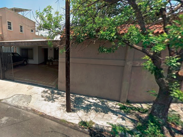 CASA EN VENTA EN, CALLE ANTONIO MACHADO COL. ANAHUAC MUN, SAN NICOLAS DE LOS GARZA C.P. 66450 NUEVO LEON
