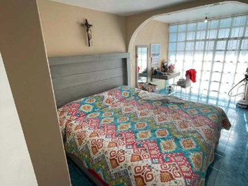 CASA EN VENTA EN, CALLE ANTONIO MACHADO COL. ANAHUAC MUN, SAN NICOLAS DE LOS GARZA C.P. 66450 NUEVO LEON