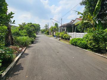 Rumah Hitung Tanah di puspogiwang cocok untuk bangun rumah kost