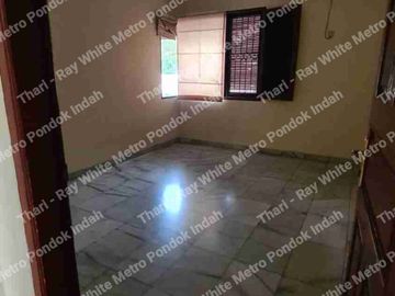 Dijual Rumah Harga dibawah Nilai Pasar kawasan Cilandak.  Rumah Asri, Luas 887m2 ,  Kolam Renang dan Lokasi  Strategis di Cilandak dekat dengan LRT Fatamawati Jakarta Selatan