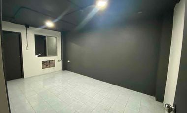Commercial Bldg for Sale!