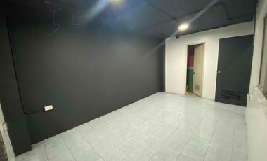 Commercial Bldg for Sale!