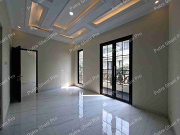 Dekat Toll Brigif at Rumah Jagakarsa Jakarta Selatan