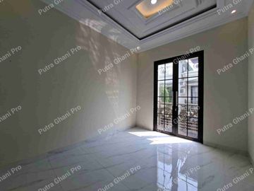 Dekat Toll Brigif at Rumah Jagakarsa Jakarta Selatan