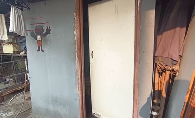 Dijual Rumah Hitungan Tanah Di Jalan Utama M.Hasibuan Kota Bekasi