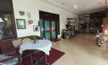 Dijual Rumah Hitungan Tanah Di Jalan Utama M.Hasibuan Kota Bekasi