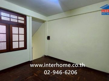Three-story commercial building, 13.7 sq.wah, near Royal River Hotel, Soi Chao Phraya Siam, Soi Charansanitwong 66/1, Ratchawithi Road, Charansanitwon