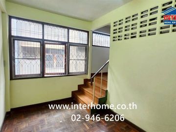 Three-story commercial building, 13.7 sq.wah, near Royal River Hotel, Soi Chao Phraya Siam, Soi Charansanitwong 66/1, Ratchawithi Road, Charansanitwon