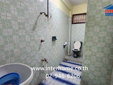 Three-story commercial building, 13.7 sq.wah, near Royal River Hotel, Soi Chao Phraya Siam, Soi Charansanitwong 66/1, Ratchawithi Road, Charansanitwon