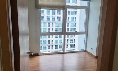 High-Floor 3 Bedroom Corner Unit in BGC | Madison Park West | ₱26M Net