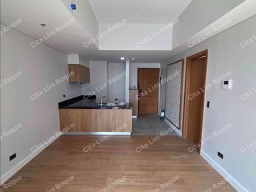 FOR LEASE, 1-Bedroom