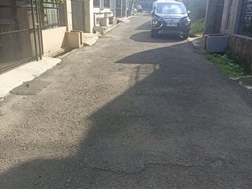 Rumah Baru Dalam Komplek Tenang Di Pondok Bambu Jakarta Timur
