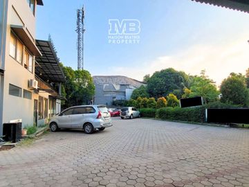 DIJUAL KOMPLEKS SEKOLAH & RESTO/FUNCTION HALL  LOKASI RAMAI DI PINGGIR JALAN BSD - SERPONG