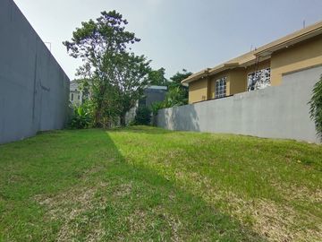 Kavling Langka Hadap Utara di Tirtagolf BSD City