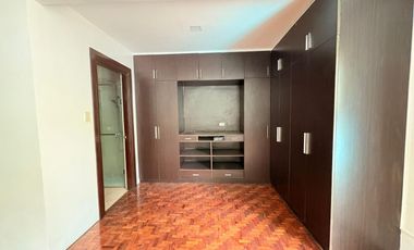 FS: House & Lot in Urdaneta Village, Makati.