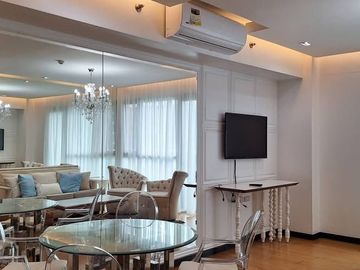 CONDO FOR RENT One Serendra 1 Bedroom Condo Unit BGC Taguig City near Two Serendra West Gallery Place East Gallery Place One Maridien Two Maridien Ver