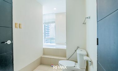 3 Bedroom Condo for Rent in Blue Sapphire Residences, BGC, Taguig