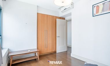 Fully furnished 2-Bedroom For Rent in Edades Tower, Rockwell, Makati