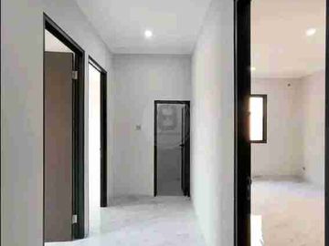 Dijual rumah 2 Lantai, 3 Kamar. Bintaro, Tangsel.