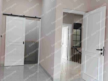 Dijual Rumah Cantik di Taman Singosari Lippo Karawaci