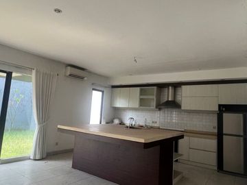 Dijual Kawasan Telaga Golf BSD Luxury House At BSD City