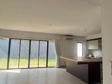 Dijual Kawasan Telaga Golf BSD Luxury House At BSD City