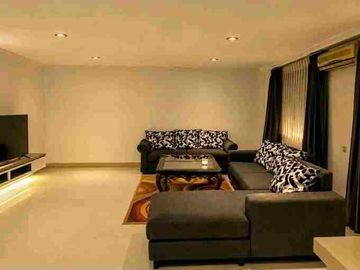 DIJUAL RUMAH MEWAH FULL FURNISH DI LIPPO KARAWACI