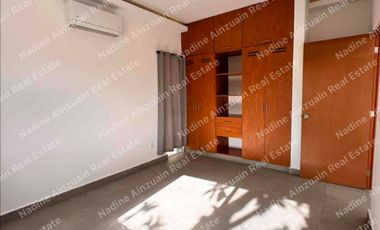 AMPLIA  CASA DE 3 NIVELES EN RENTA UBICADA EN RESIDENCIAL AQUA, 4 RECÁMARAS, ALBERCA PROPIA, SEGURIDAD 24 HORAS.