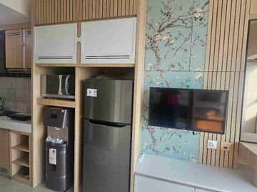 Disewakan apartemen studio Springlake Summarecon Bekasi