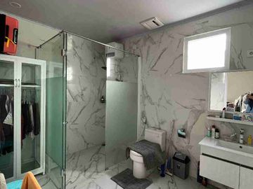 rumah jual full furnish tengah kota