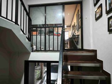 Kantor Gayungsari Barat, Dijual Murah, Surabaya Selatan, Dekar Bunderan Waru