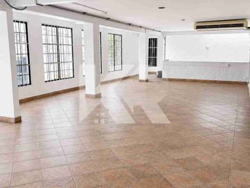 BODEGA INDUSTRIAL PREMIUM EN RENTA, LOMAS DE LA SELVA, CUERNAVACA, MORELOS. 
620 M² DE SUPERFICIE | $58,000 MXN + IVA MENSUALES