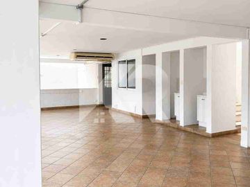 BODEGA INDUSTRIAL PREMIUM EN RENTA, LOMAS DE LA SELVA, CUERNAVACA, MORELOS. 
620 M² DE SUPERFICIE | $58,000 MXN + IVA MENSUALES
