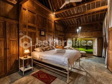 Sacred Jungle Retreat: A High-Yield Investment in the Heart of Ubud's Wellness Corridor