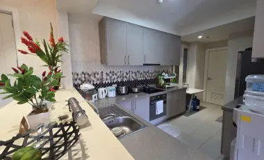 Spacious 3-Bedroom Residence at 32 Sanson by Rockwell
