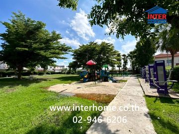 Two-story townhome, 18.1 sq.wah, The Connect 8 Bangna Village, Soi Mahachai, Bangna-Trat Road, Bang Phli, Samut Prakan.