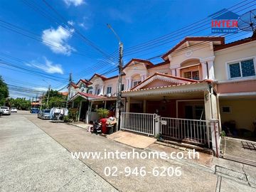 Two-story townhome, 18.1 sq.wah, The Connect 8 Bangna Village, Soi Mahachai, Bangna-Trat Road, Bang Phli, Samut Prakan.