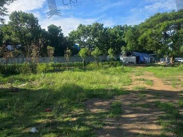 Urgent sale! Land with existing restaurant business, Suan Pa Sak, located on the Asian Highway, on the banks of the Pa Sak River.|93309