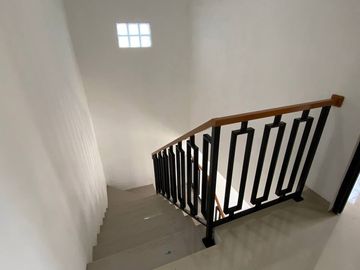 Rumah Baru HOOK di Arcamanik Luas Bangunan 150 hanya 1,275 Milyar