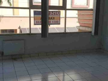 Dijual Ruko 4 Lt 4,5 x 15 m2 di komplek Mall Taman Palem Cengkareng cocok utk Bank, klinik, usaha online, cafe, HBC, siap huni, ayo survei & nego yuk!!