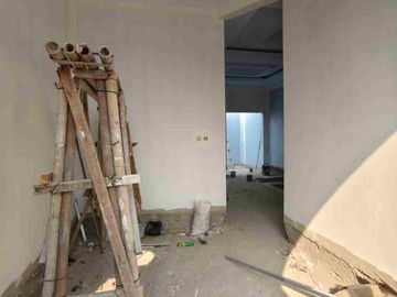 HUNIAN MEWAH PRIVATE POOL NEMPEL JAKSEL & DEKAT PINTU TOL