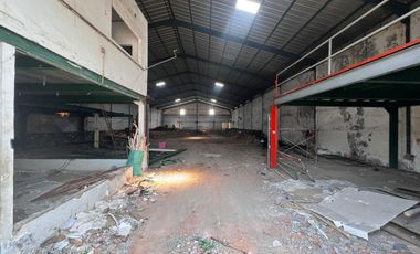 Disewa Gudang ada Kantor 2 Lantai Mess Siap Pakai Sedang Di Renovasi Sudah Di Urug Tidak Banjir Akses Kontainer 40 Feet Pantai Indah Dadap Tangerang