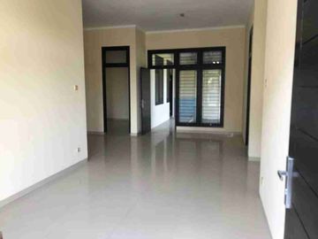 DIJUAL RUMAH BABATAN PRATAMA SIAP HUNI TERMURAH